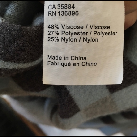 Fun Sport Oversized Plaid Sweater Pastel Blue - Picture 10 of 11